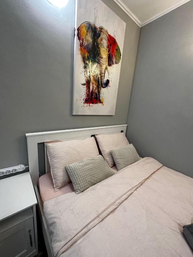 One Room Apartment Decebal Bukarest Exterior foto