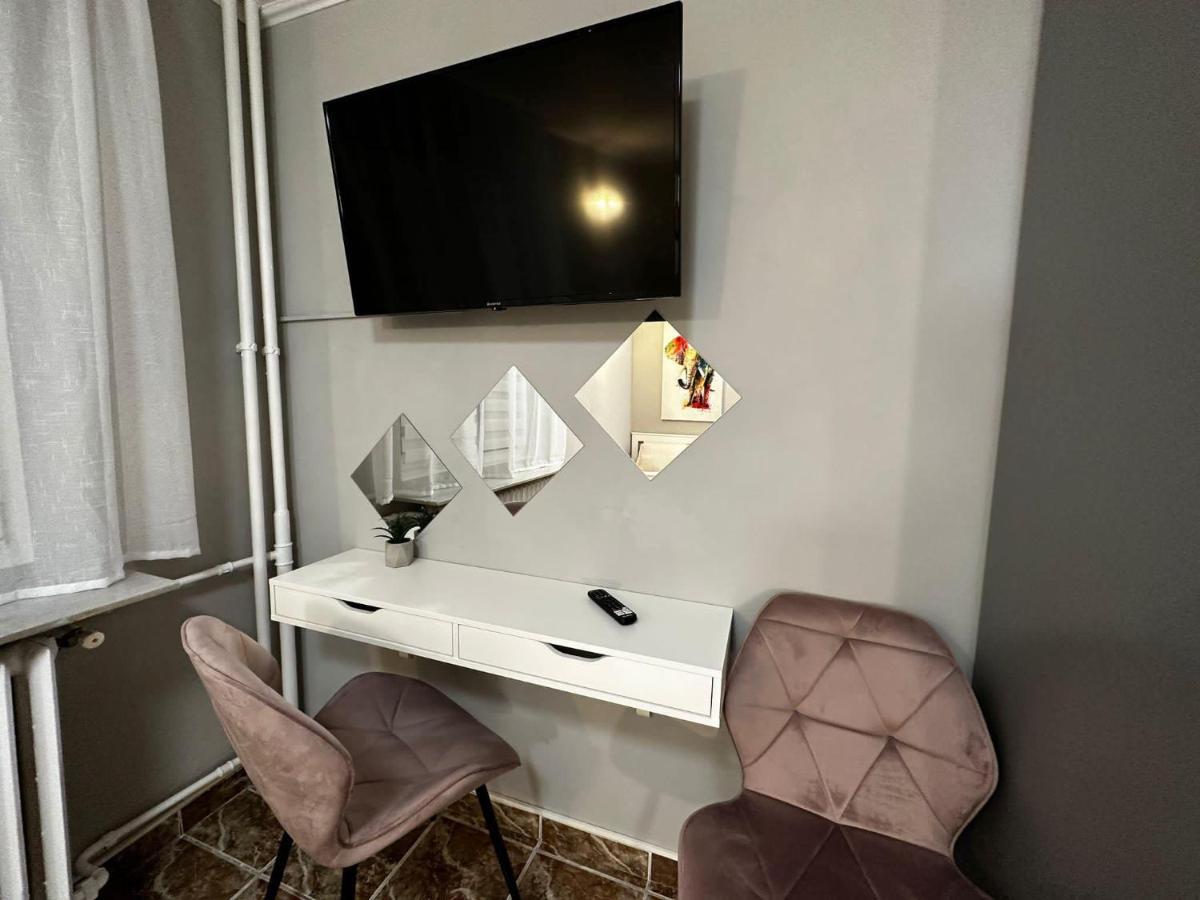 One Room Apartment Decebal Bukarest Exterior foto