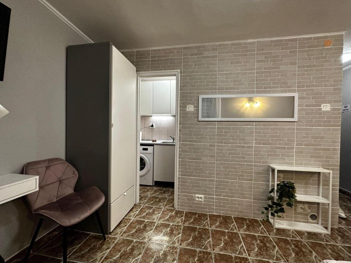 One Room Apartment Decebal Bukarest Exterior foto